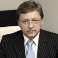 Парилов Виктор - Профессор стоматологии, доктор медицинских нау